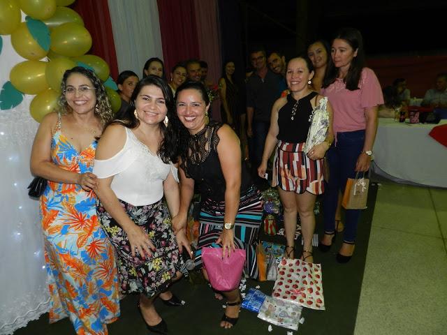 Festa das mães da escola Emília Ferreira