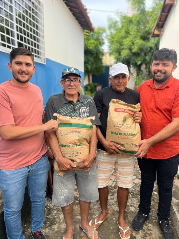 Governo Municipal de Tarrafas inicia a distribuição de sementes do Programa Hora de Plantar.